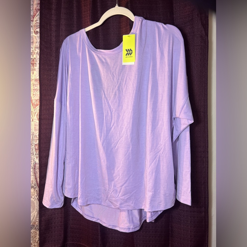 Athletic Lavender Long Sleeve Women's Top